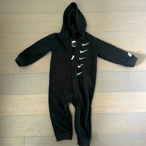 Nike full zip suit 24M